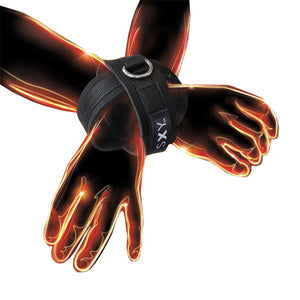 KinkyDiva SXY Cuffs  Deluxe Neoprene Cross Cuffs £15.99