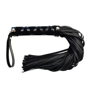 KinkyDiva Rouge Short Leather Flogger With Studs £39.99